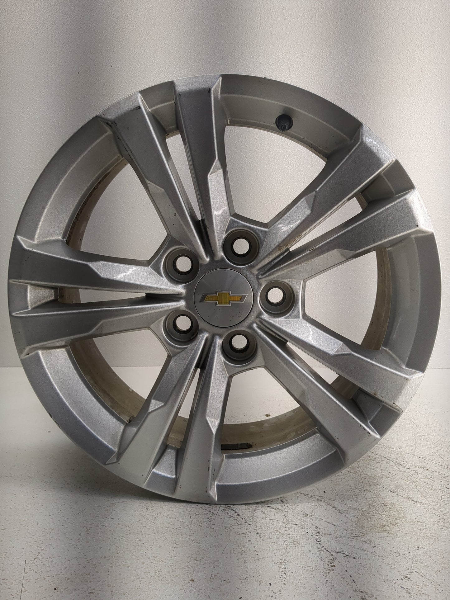 2010-2017 Chevrolet Equinox Oem Wheel Rim - Oemusedautoparts1.com