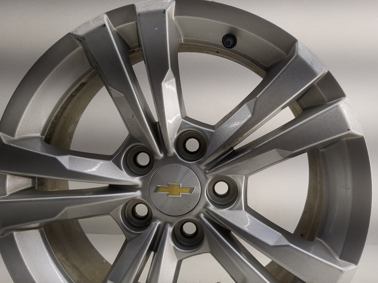 2010-2017 Chevrolet Equinox Oem Wheel Rim 1220920 - Oemusedautoparts1.com