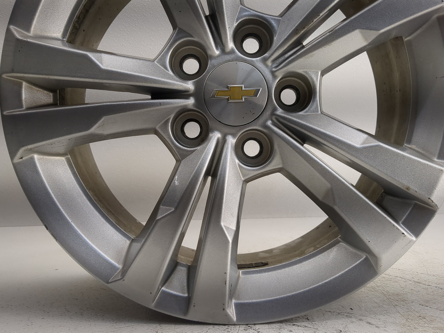 2010-2017 Chevrolet Equinox Oem Wheel Rim 1220920 - Oemusedautoparts1.com