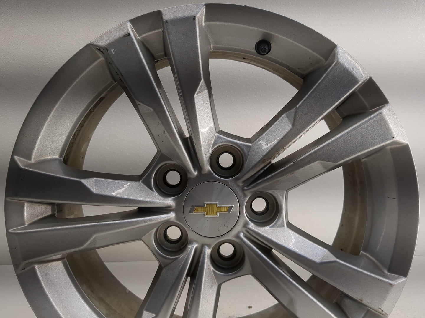 2010-2017 Chevrolet Equinox Oem Wheel Rim 1220920 - Oemusedautoparts1.com