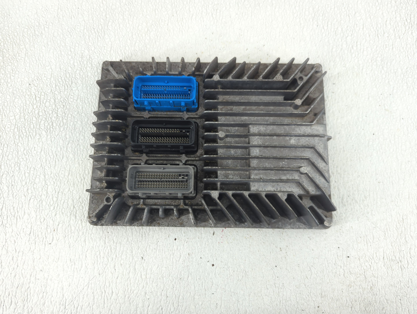 2013-2016 Chevrolet Equinox PCM Engine Control Computer ECU ECM PCU OEM P/N:E39A12651807 Fits Fits 2013 2014 2015 2016 OEM U