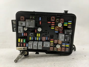 2013-2016 Chevrolet Equinox Fusebox Fuse Box Panel Relay Module Fits Fits 2013 2014 2015 2016 OEM Used Auto Parts - Oemuseda