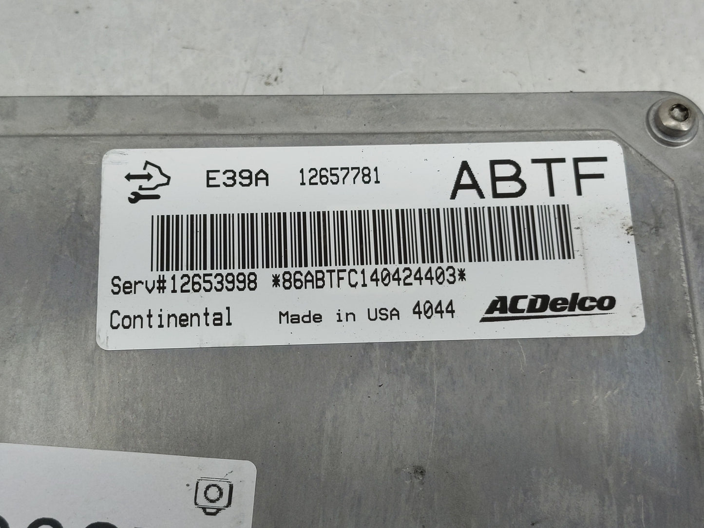 2013-2016 Chevrolet Equinox PCM Engine Control Computer ECU ECM PCU OEM P/N:12657781 Fits Fits 2013 2014 2015 2016 OEM Used 