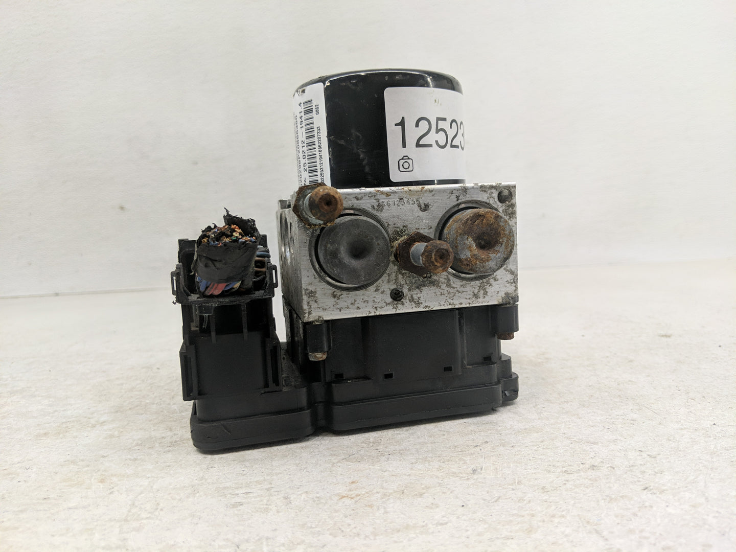 2012-2017 Chevrolet Equinox ABS Pump Control Module Replacement P/N:22892106 22890298 Fits Fits 2012 2013 2014 2015 2016 201