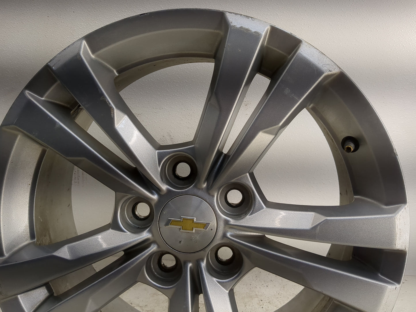 2010-2017 Chevrolet Equinox Oem Wheel Rim - Oemusedautoparts1.com