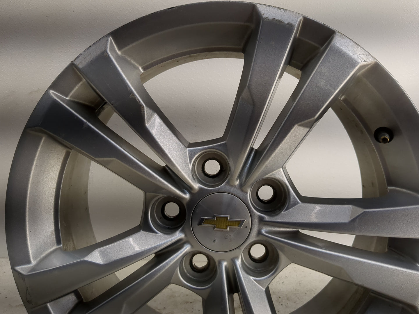 2010-2017 Chevrolet Equinox Oem Wheel Rim - Oemusedautoparts1.com