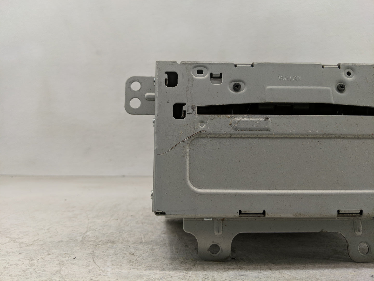 2014-2015 Chevrolet Equinox Radio AM FM Cd Player Receiver Replacement P/N:22976137 Fits Fits 2014 2015 2016 2017 OEM Used A