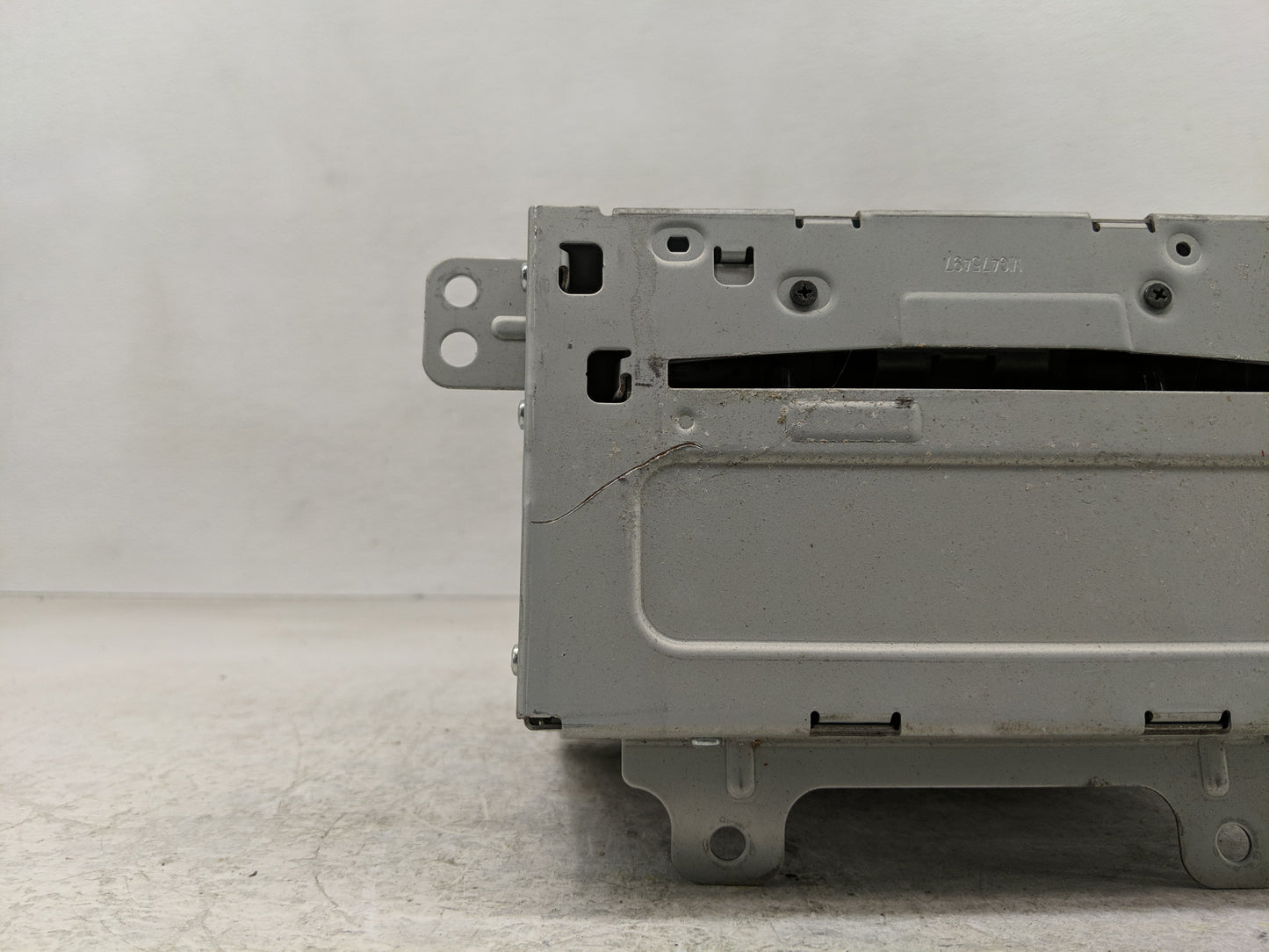 2014-2015 Chevrolet Equinox Radio AM FM Cd Player Receiver Replacement P/N:22976137 Fits Fits 2014 2015 2016 2017 OEM Used A