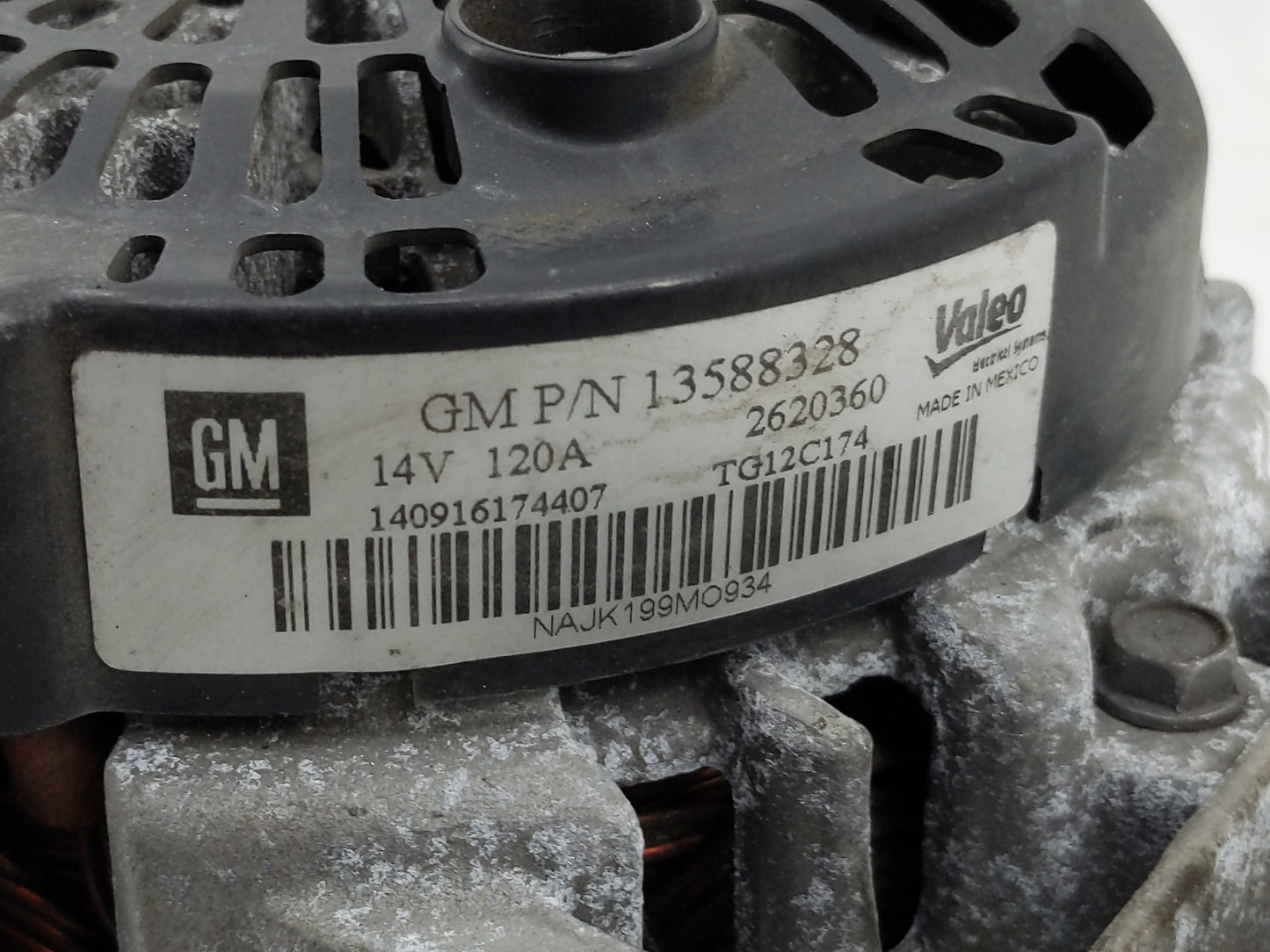 2010-2017 Chevrolet Equinox Alternator Replacement Generator Charging Assembly Engine OEM P/N:2620360 13588328 Fits OEM Used