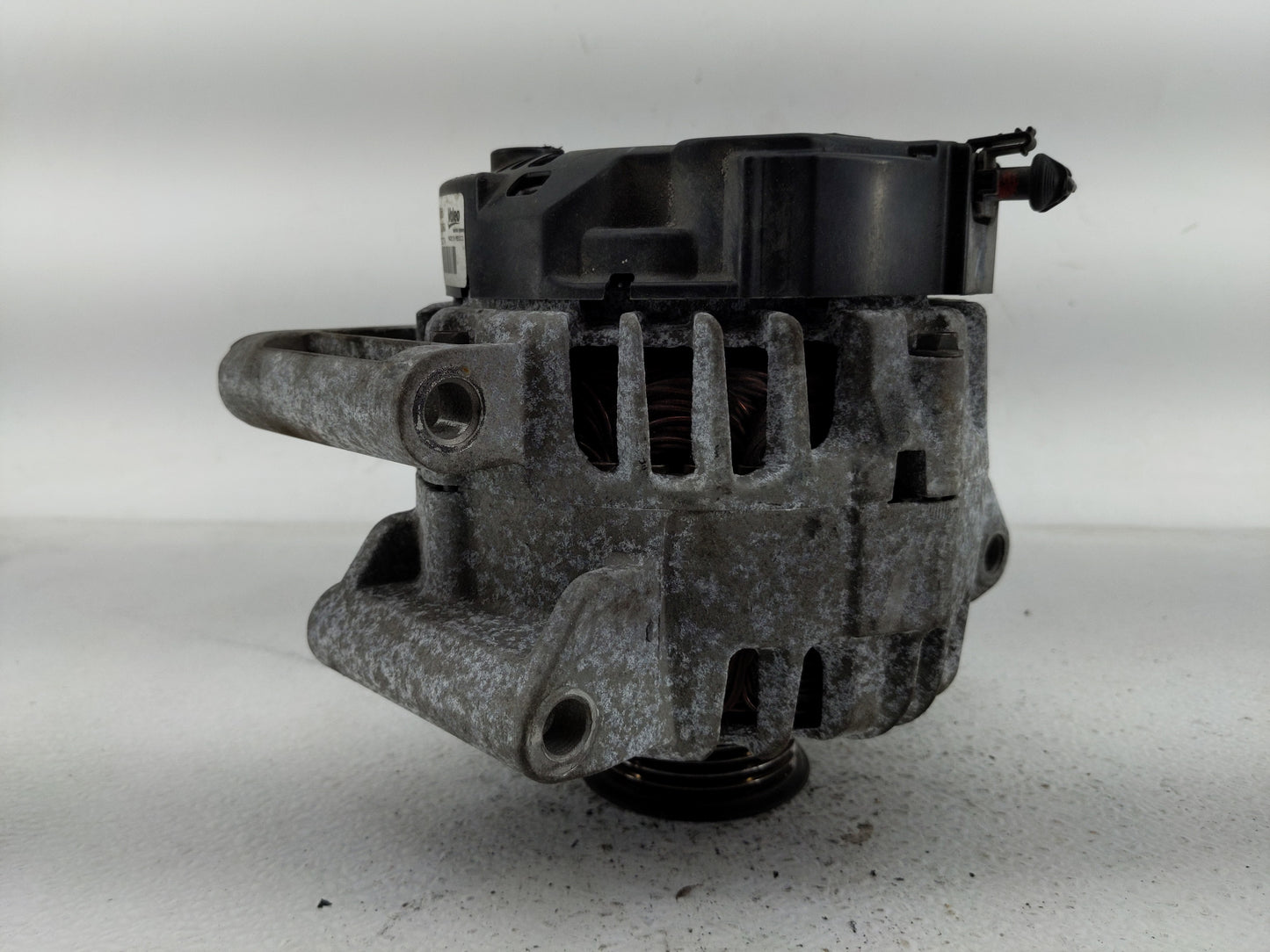 2010-2017 Chevrolet Equinox Alternator Replacement Generator Charging Assembly Engine OEM P/N:2620360 13588328 Fits OEM Used