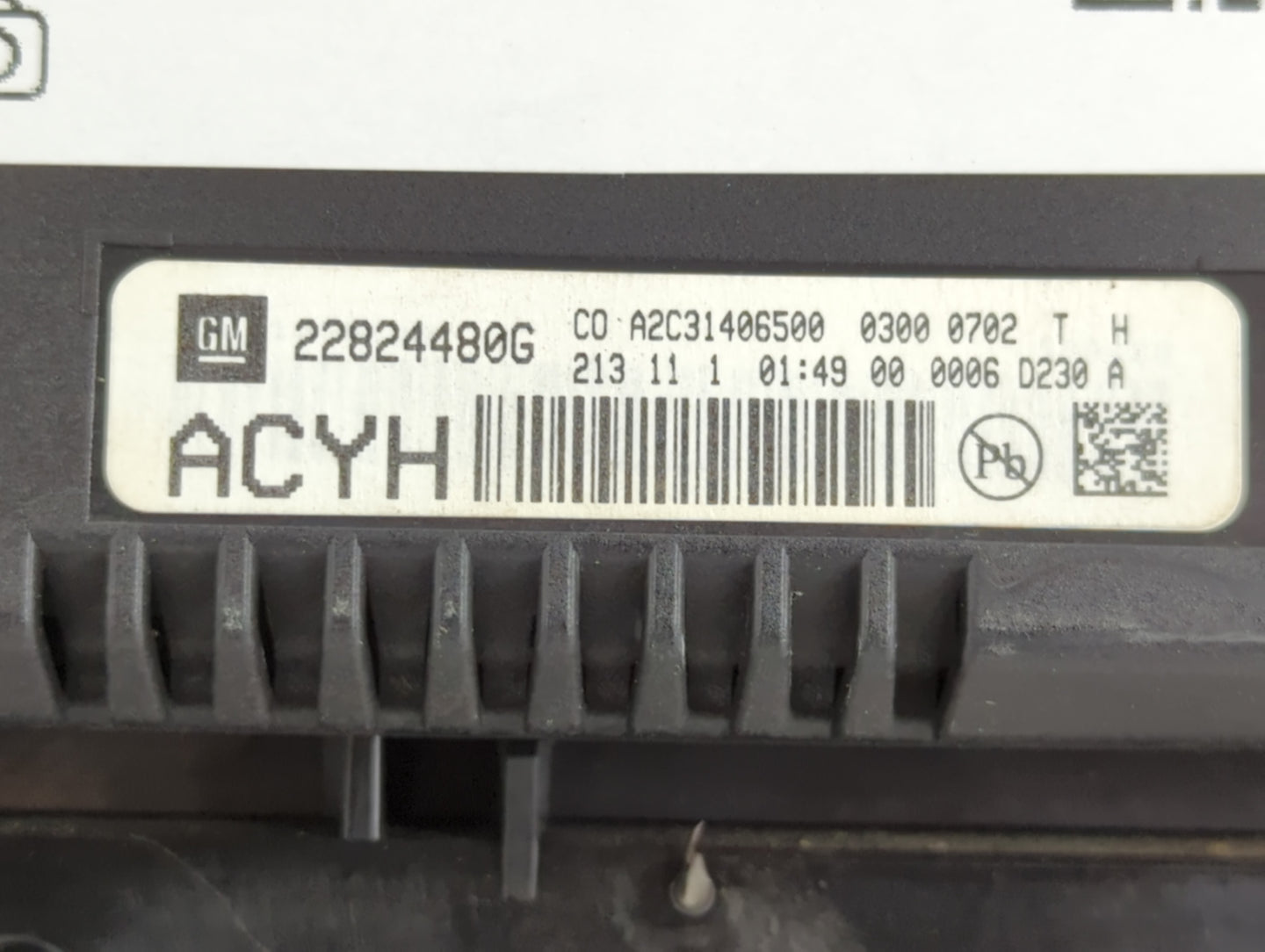 2012-2015 Chevrolet Equinox Radio Control Panel - Oemusedautoparts1.com