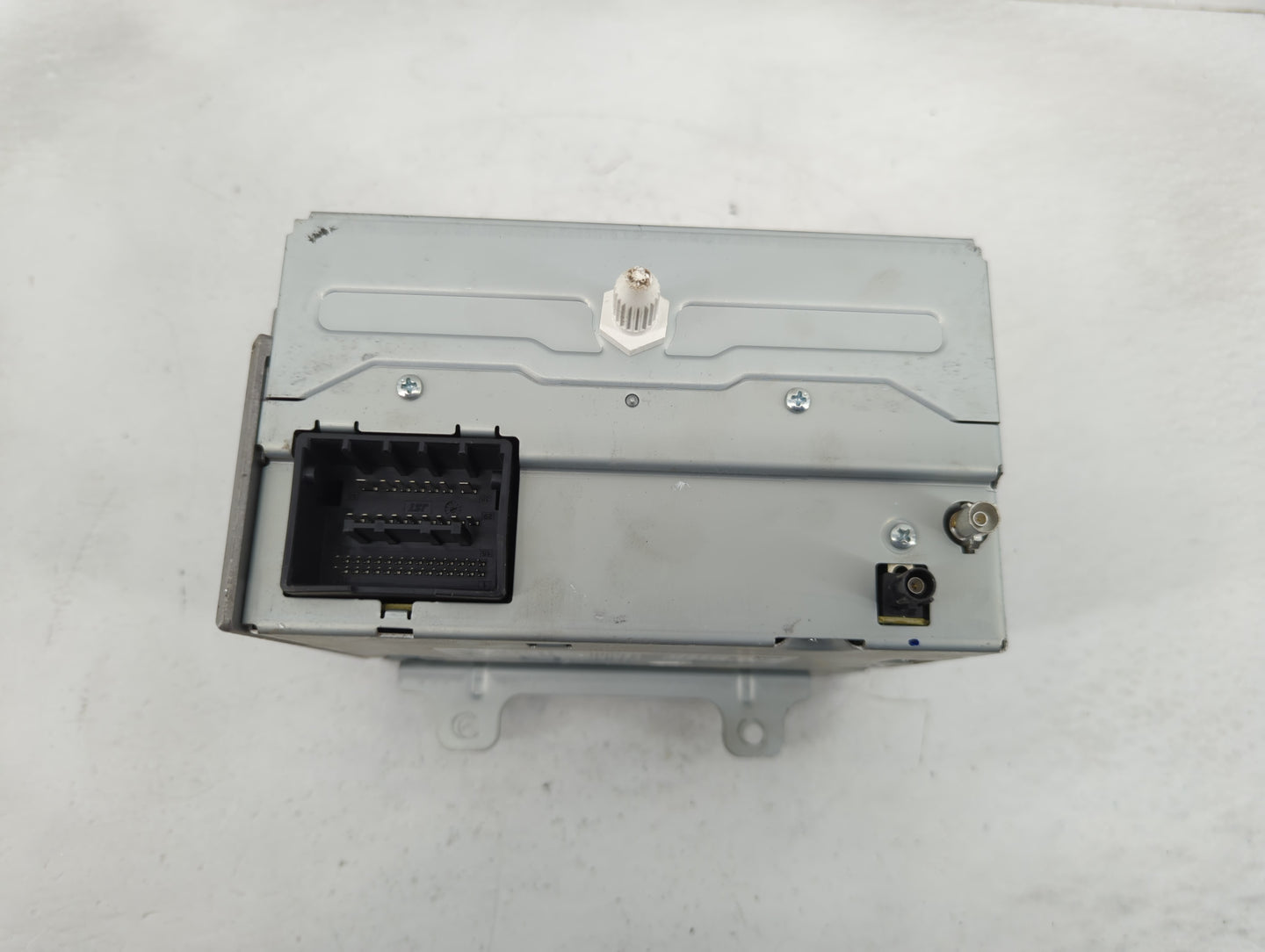 2012-2015 Chevrolet Equinox Radio AM FM Cd Player Receiver Replacement P/N:22976137 Fits Fits 2012 2013 2014 2015 OEM Used A