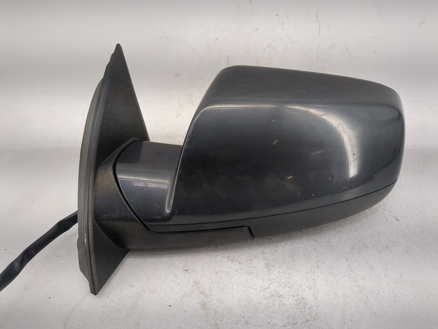 2011-2014 Chevrolet Equinox Driver Side View Mirror - Left Door Mirror OEM Used - Oemusedautoparts1.com