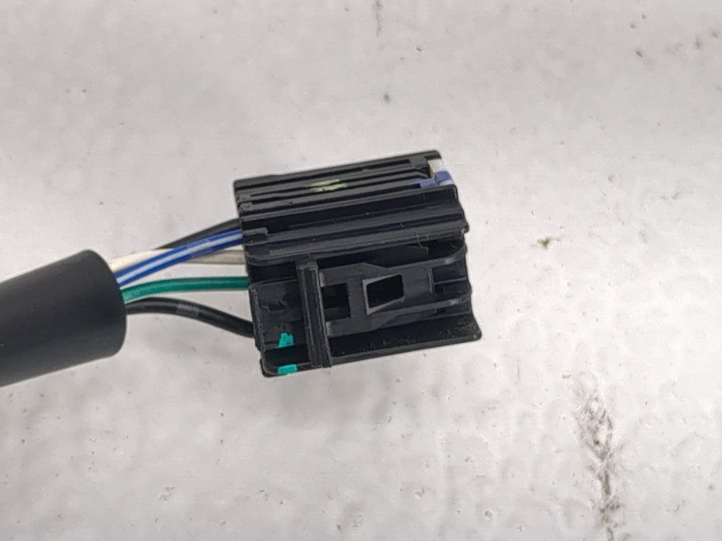 2011-2014 Chevrolet Equinox Driver Side View Mirror - Left Door Mirror OEM Used - Oemusedautoparts1.com