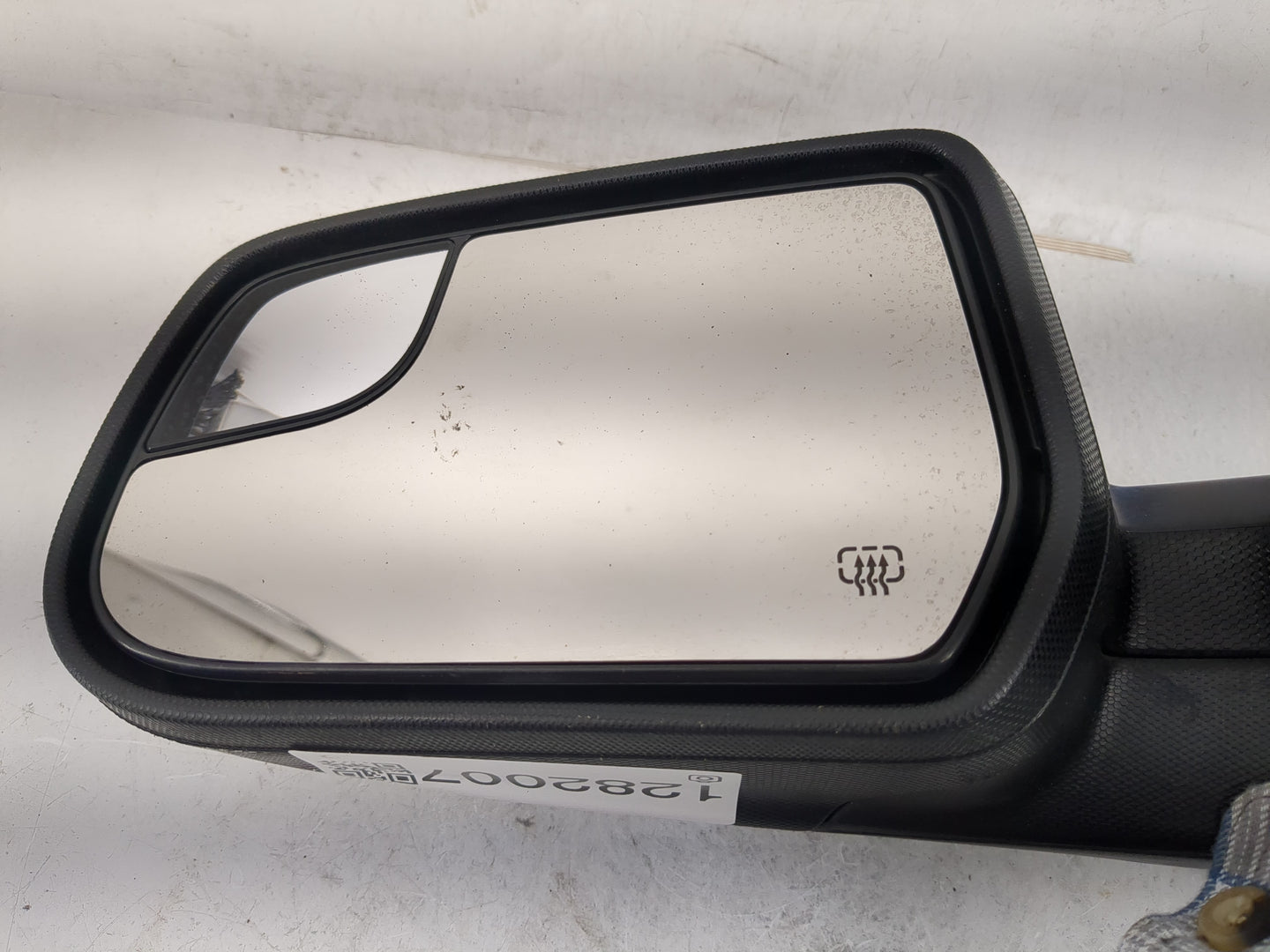 2011-2014 Chevrolet Equinox Driver Side View Mirror - Left Door Mirror OEM Used - Oemusedautoparts1.com