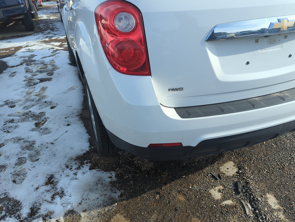 2010-2015 Chevrolet Equinox Rear Bumper Assembly Oem 1296581 - Oemusedautoparts1.com