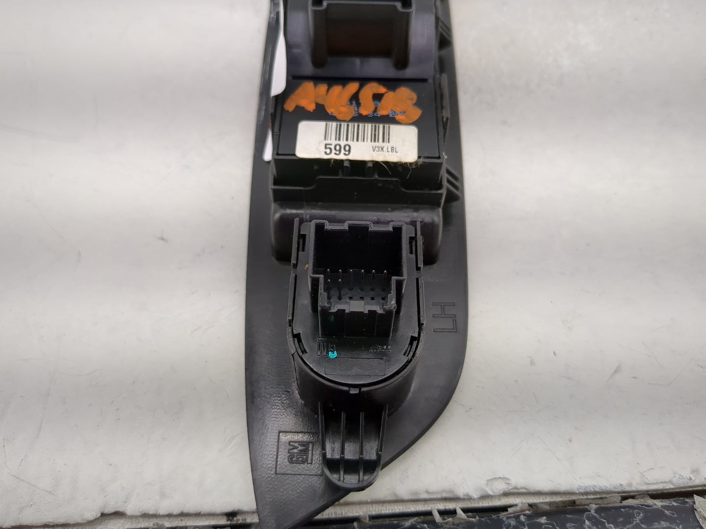 2010-2017 Chevrolet Equinox Master Power Window Switch Replacement Driver Side Left Fits OEM Used Auto Parts - Oemusedautopa