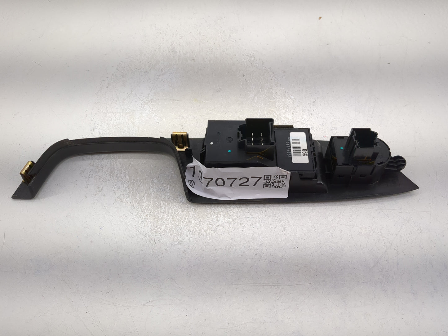 2010-2017 Chevrolet Equinox Master Power Window Switch Replacement Driver Side Left P/N:20917599 Fits OEM Used Auto Parts - 