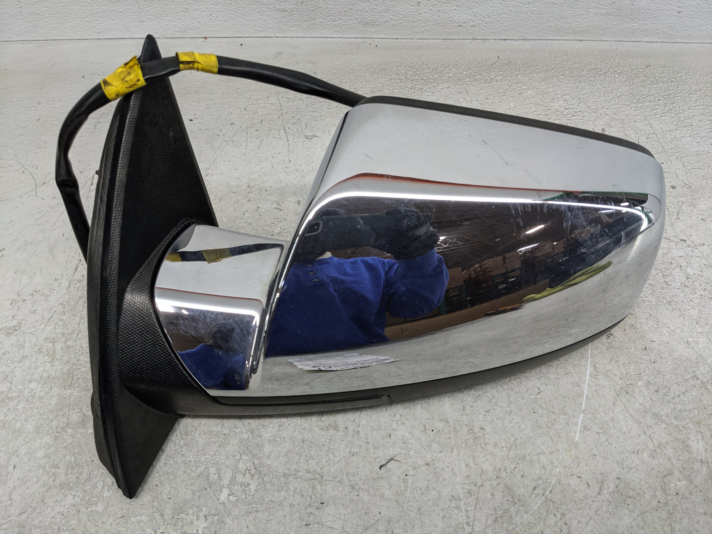 2014 Chevrolet Equinox Driver Side View Mirror - Left Door Mirror OEM Used - Oemusedautoparts1.com