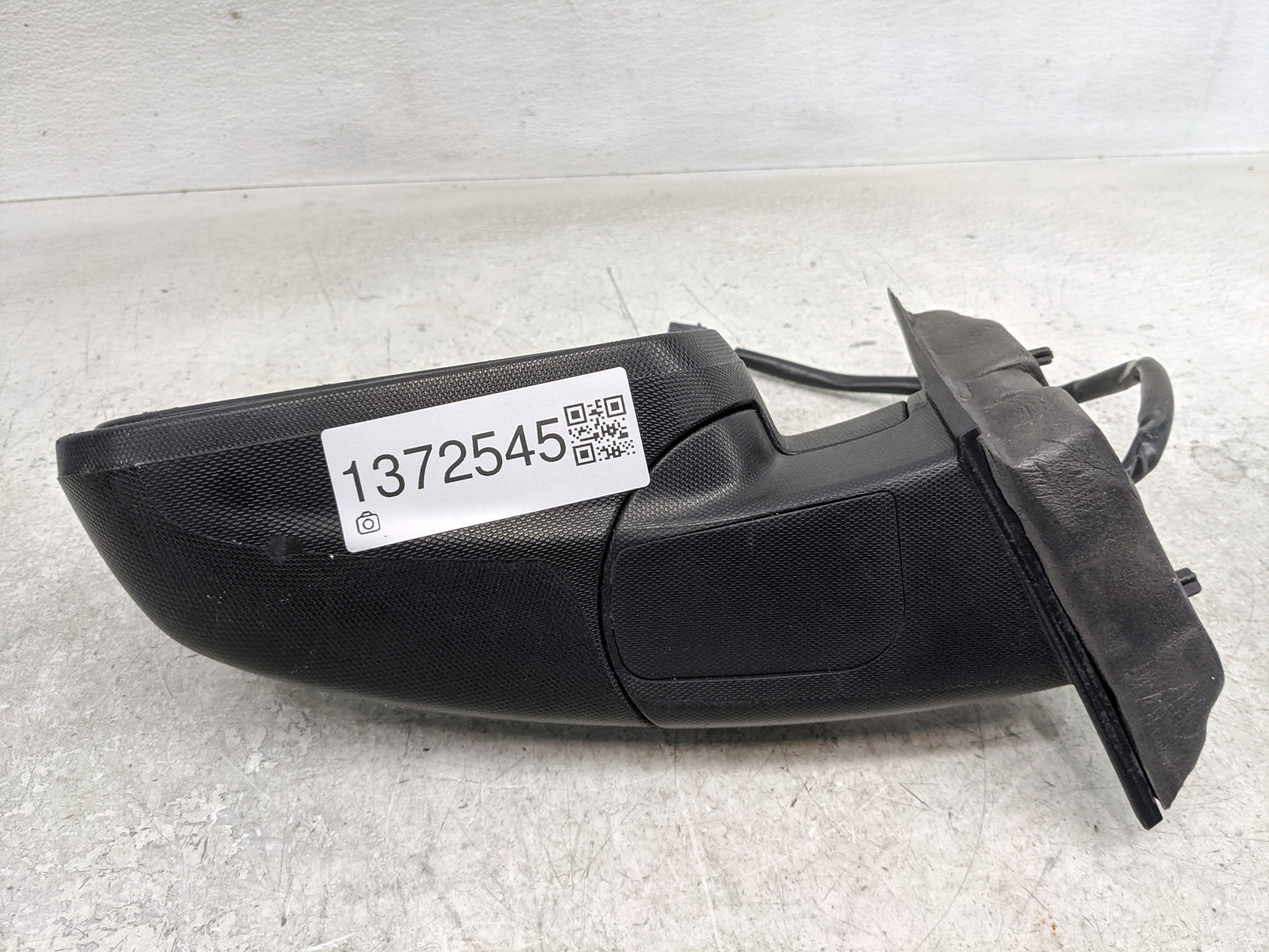 2014 Chevrolet Equinox Driver Side View Mirror - Left Door Mirror OEM Used - Oemusedautoparts1.com