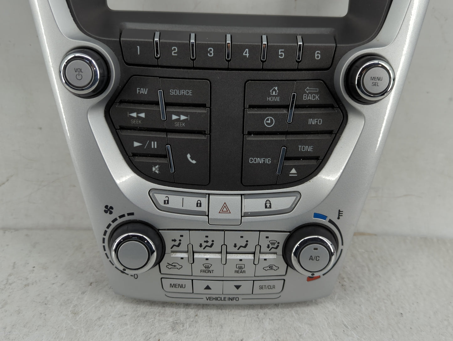 2012-2015 Chevrolet Equinox Radio AM FM Cd Player Receiver Replacement P/N:23450883 Fits Fits 2012 2013 2014 2015 OEM Used A