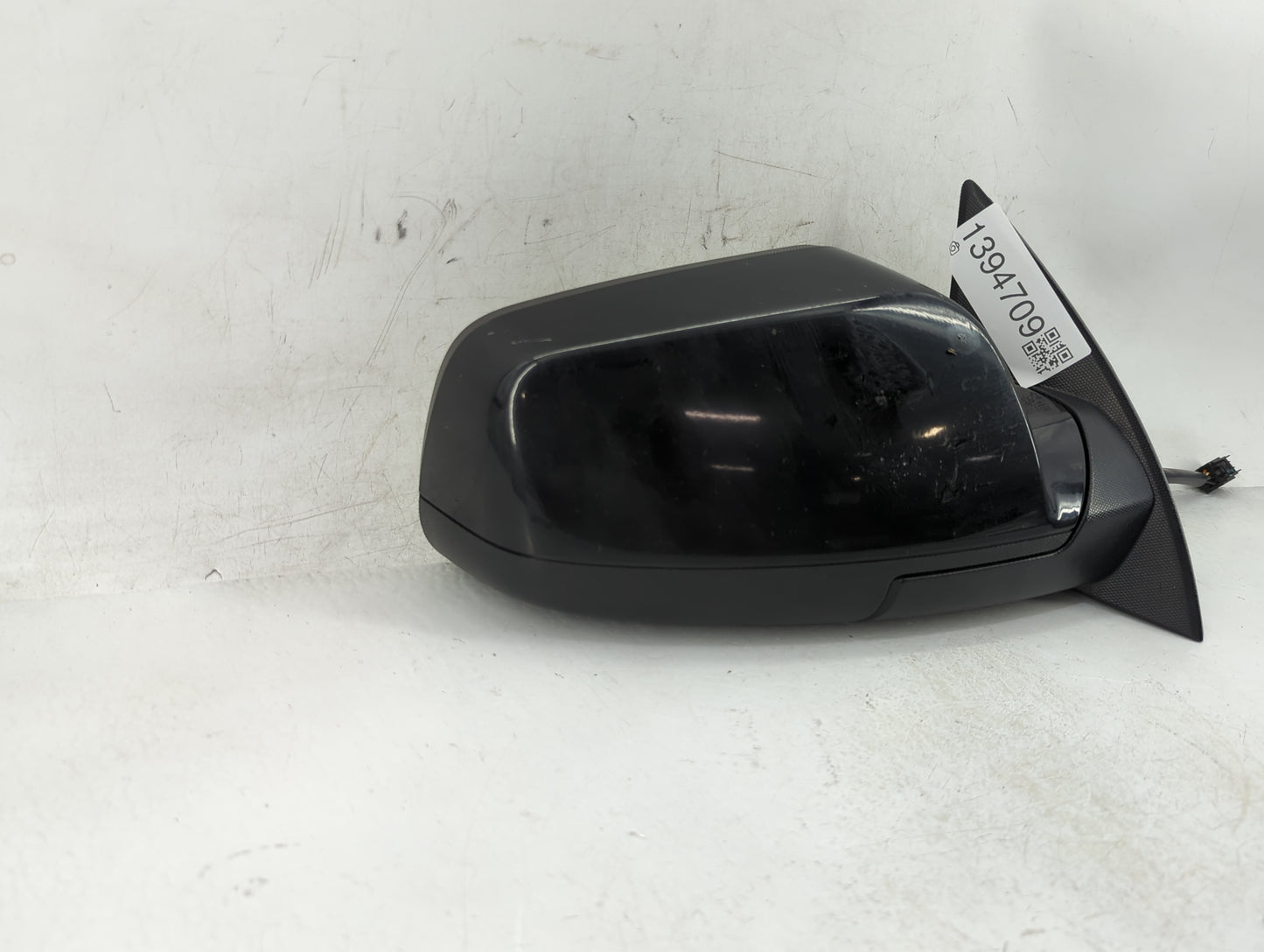 2011-2014 Chevrolet Equinox Passenger Side View Mirror - Right Door Mirror OEM Used - Oemusedautoparts1.com