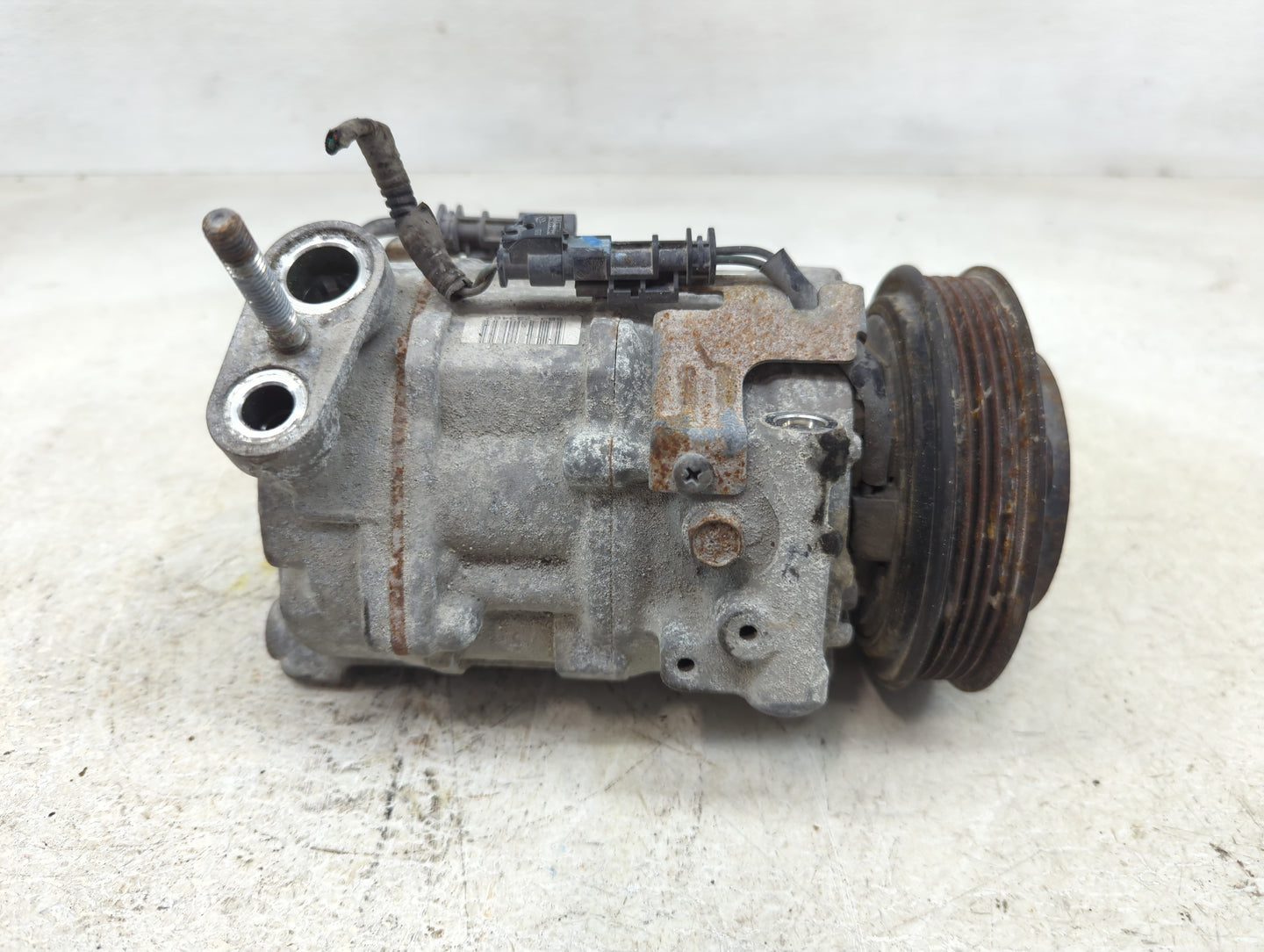 2012-2015 Chevrolet Equinox Air Conditioning A/c Ac Compressor Oem - Oemusedautoparts1.com