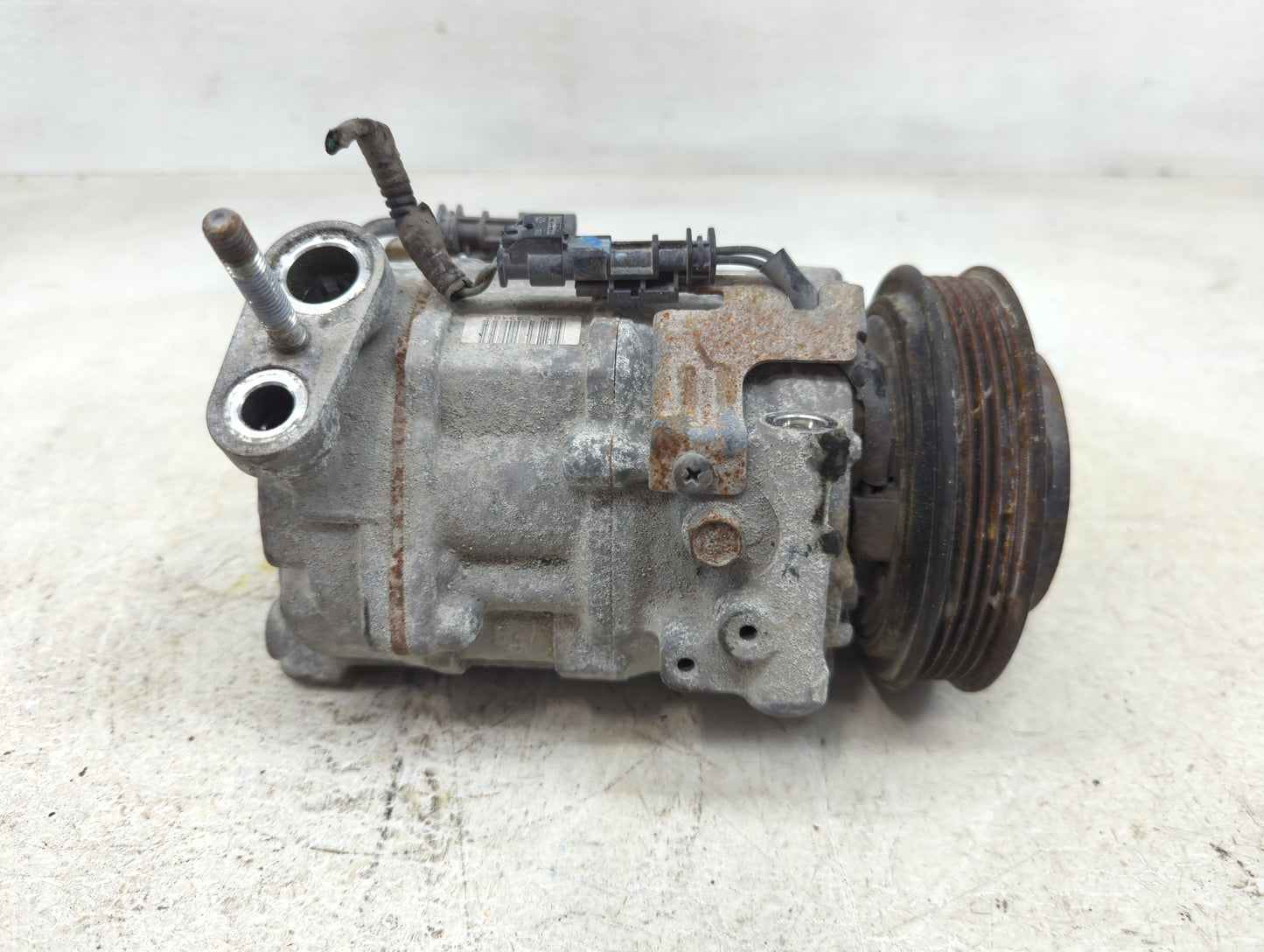 2012-2015 Chevrolet Equinox Air Conditioning A/c Ac Compressor Oem - Oemusedautoparts1.com