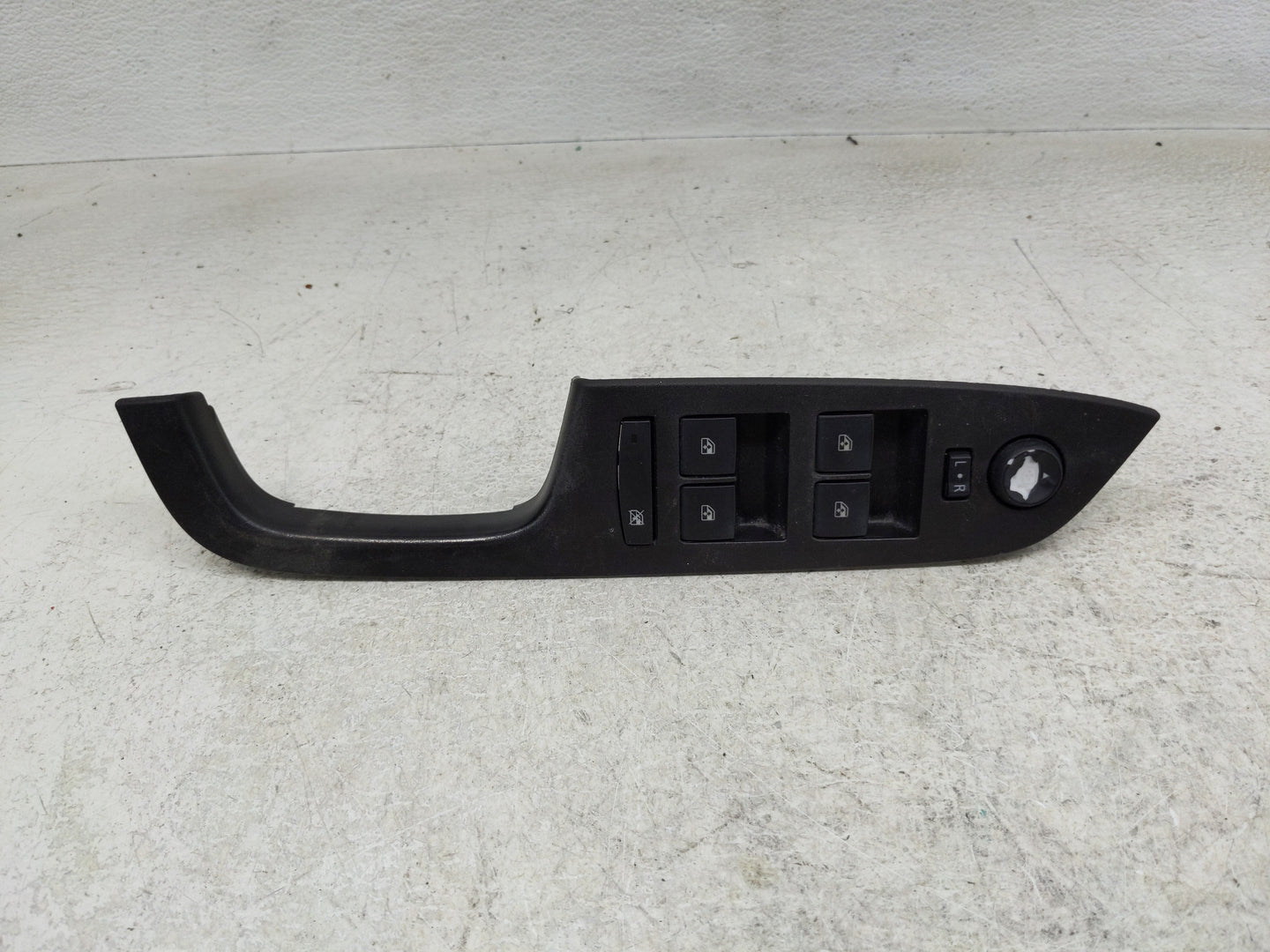 2010-2017 Chevrolet Equinox Master Power Window Switch Replacement Driver Side Left Fits OEM Used Auto Parts - Oemusedautopa