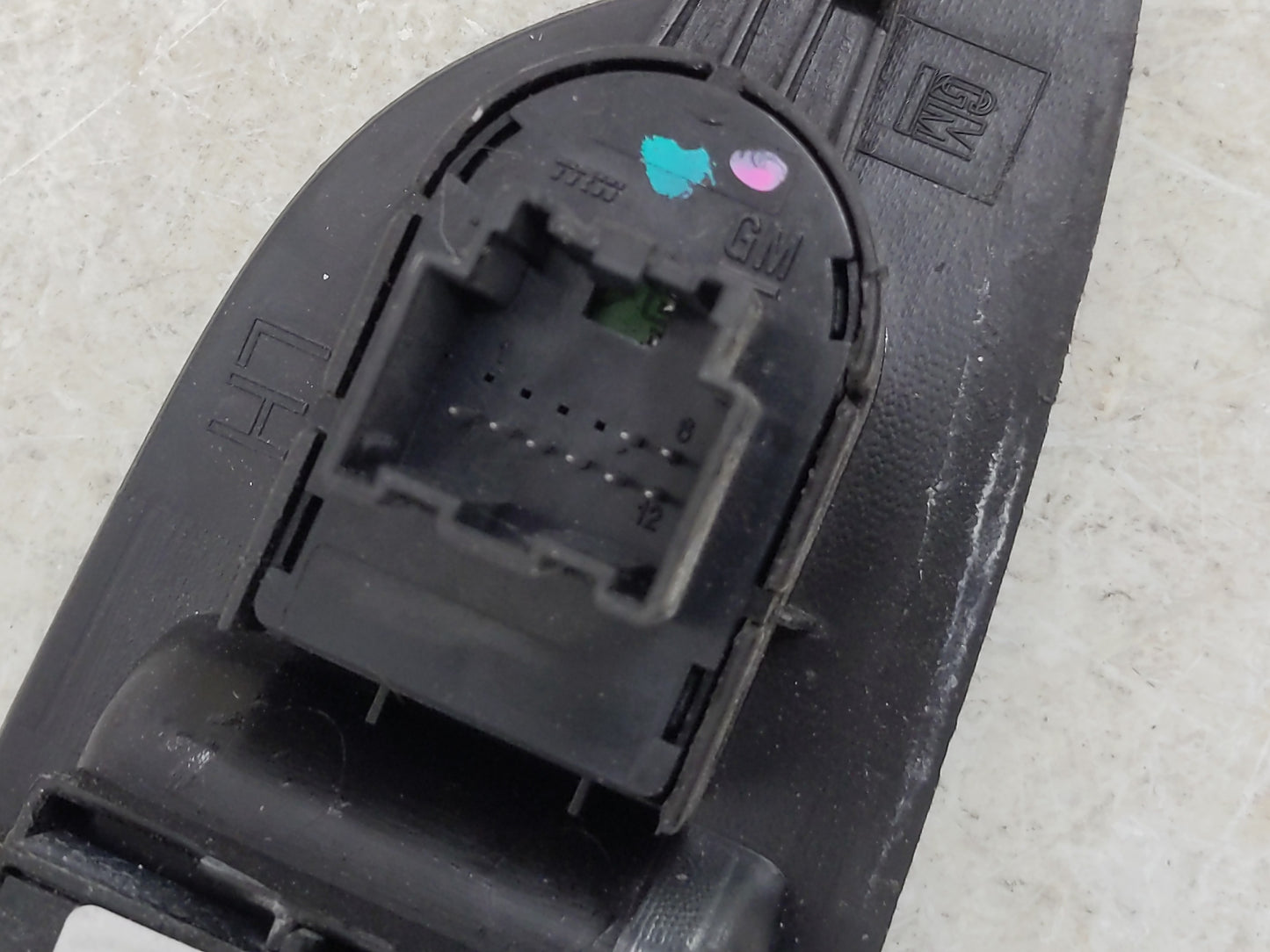 2010-2017 Chevrolet Equinox Master Power Window Switch Replacement Driver Side Left Fits OEM Used Auto Parts - Oemusedautopa