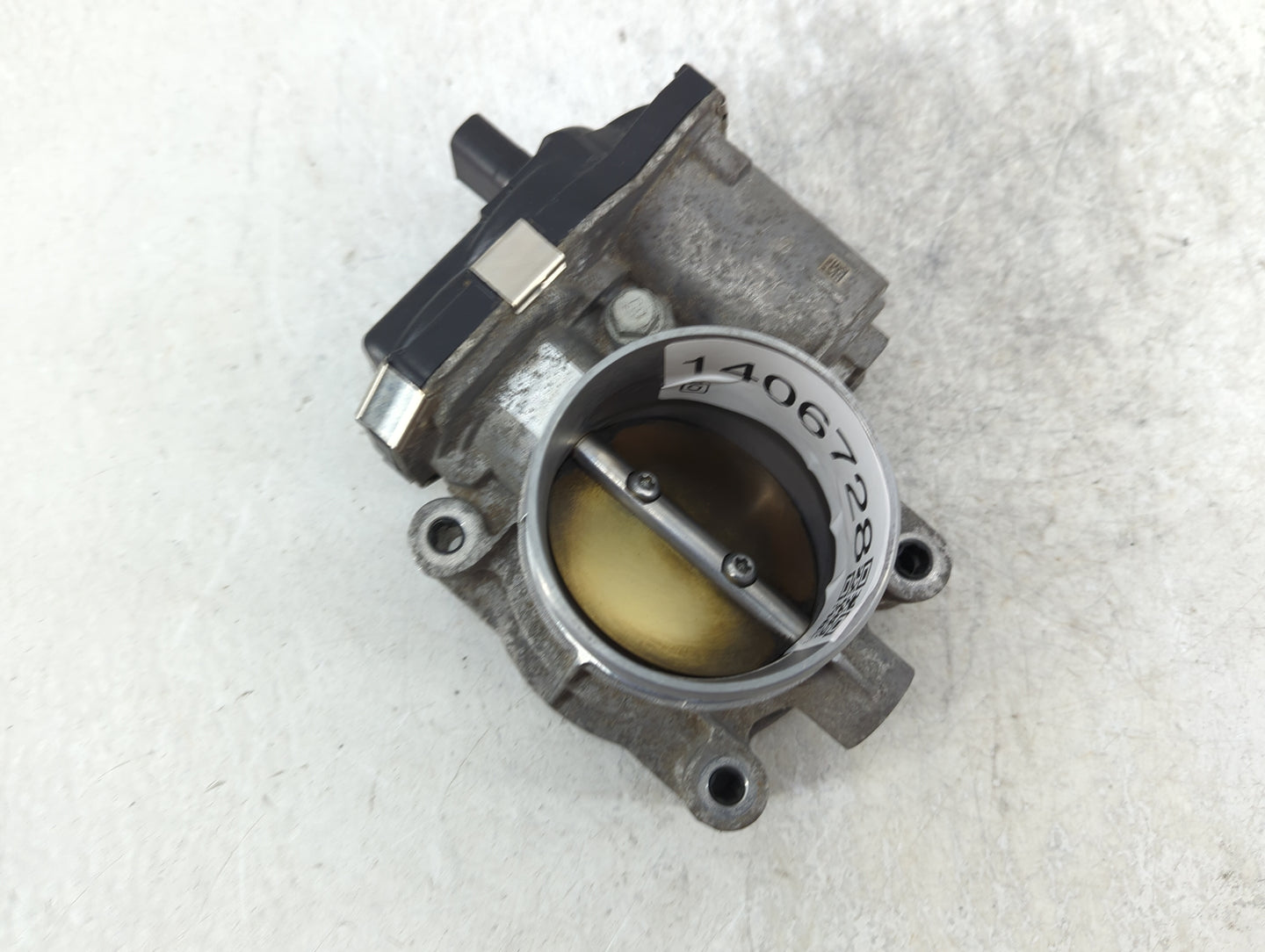 2012-2015 Chevrolet Equinox Throttle Body P/N:12632101CA Fits Fits 2012 2013 2014 2015 OEM Used Auto Parts - Oemusedautopart