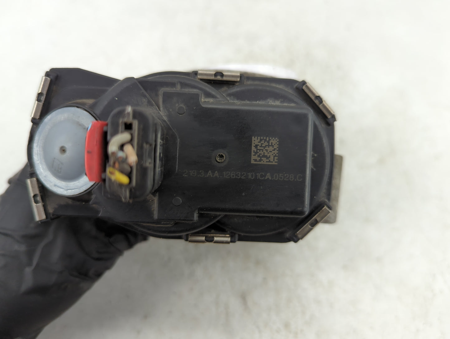 2012-2015 Chevrolet Equinox Throttle Body P/N:12632101CA Fits Fits 2012 2013 2014 2015 OEM Used Auto Parts - Oemusedautopart