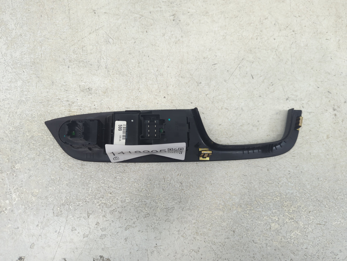 2012-2017 Chevrolet Equinox Master Power Window Switch Replacement Driver Side Left P/N:20917599 Fits OEM Used Auto Parts - 
