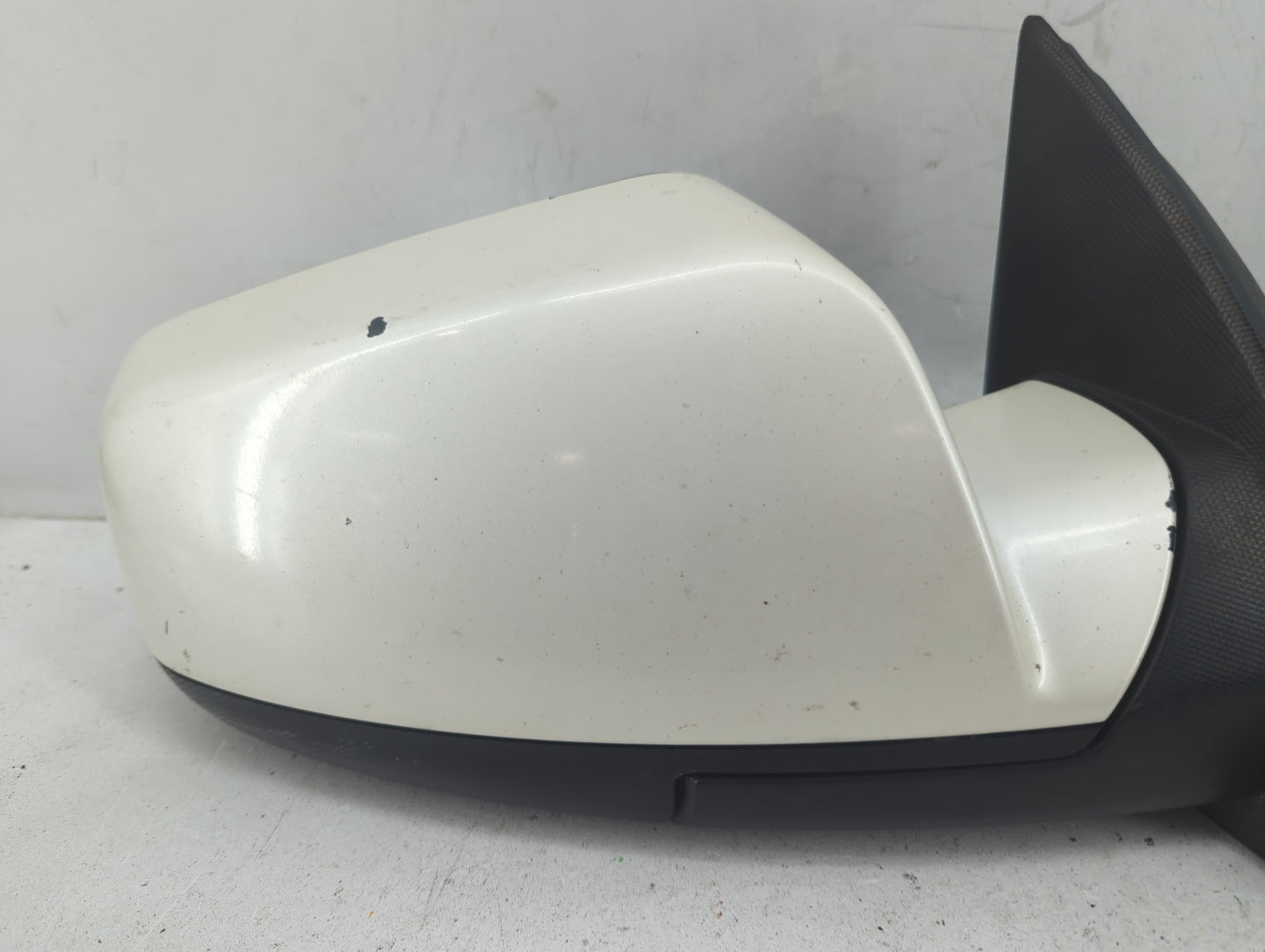 2011-2014 Chevrolet Equinox Passenger Side View Mirror - Right Door Mirror OEM Used - Oemusedautoparts1.com