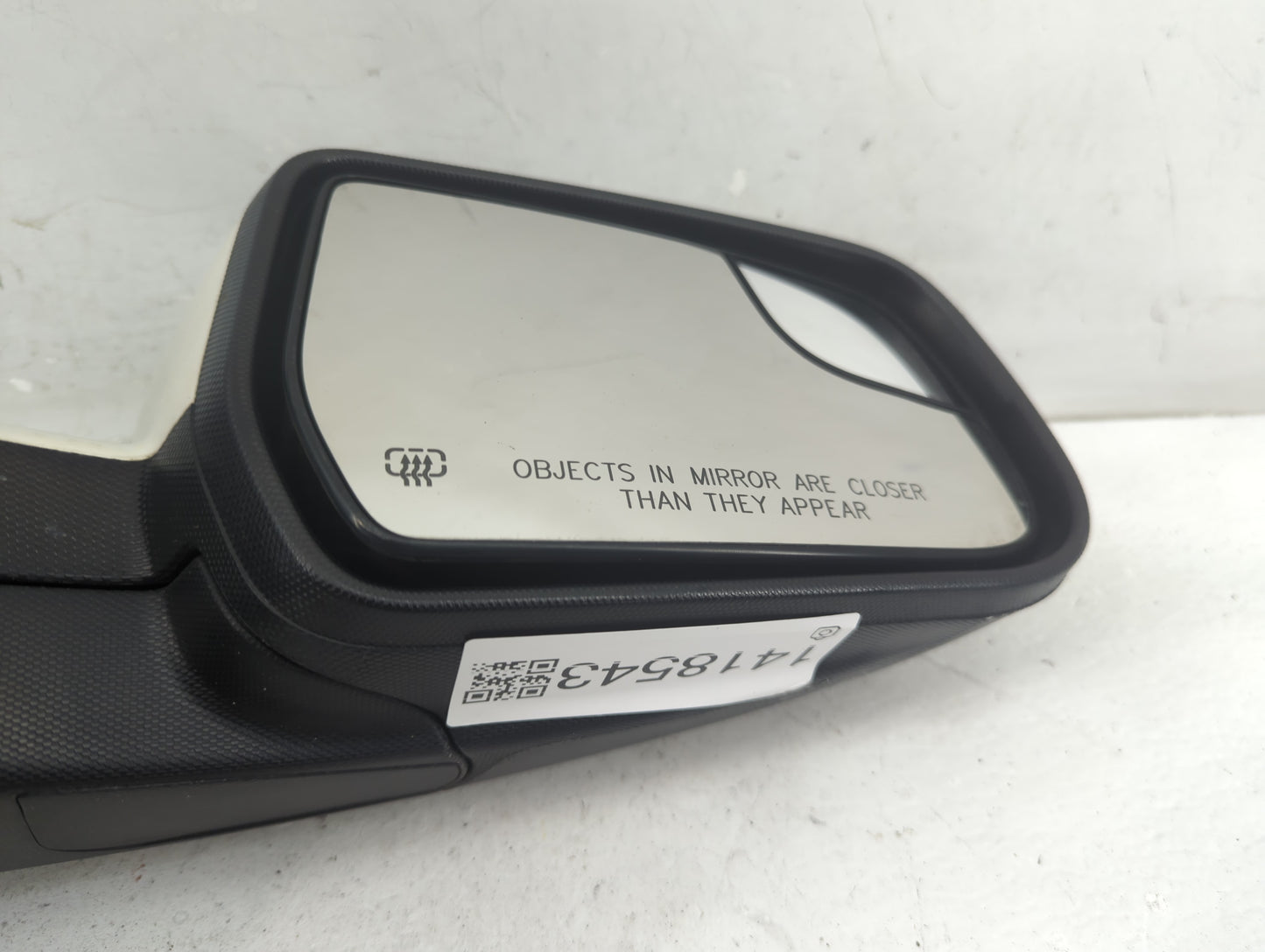 2011-2014 Chevrolet Equinox Passenger Side View Mirror - Right Door Mirror OEM Used - Oemusedautoparts1.com