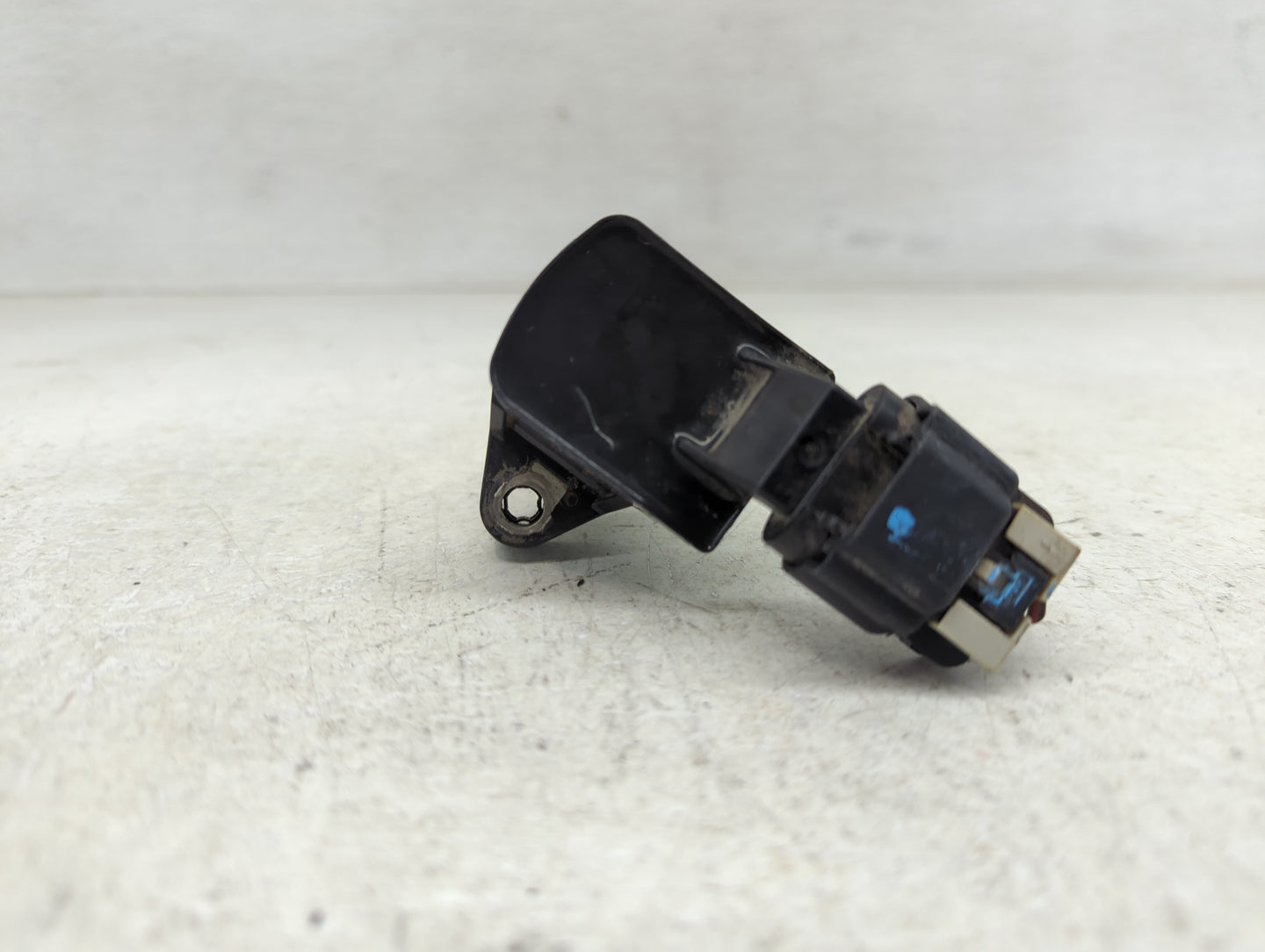2010-2017 Chevrolet Equinox Ignition Coil Igniter Pack - Oemusedautoparts1.com
