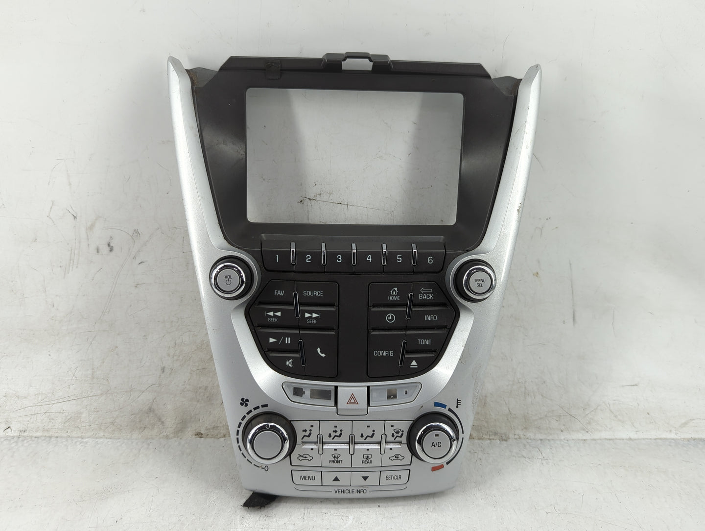 2012-2015 Chevrolet Equinox Radio Control Panel - Oemusedautoparts1.com
