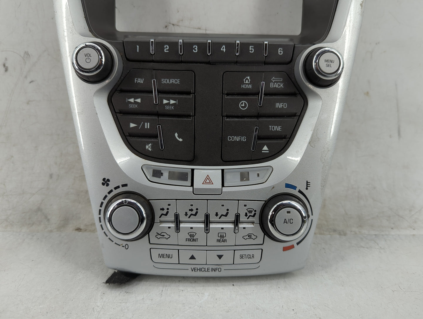 2012-2015 Chevrolet Equinox Radio Control Panel - Oemusedautoparts1.com