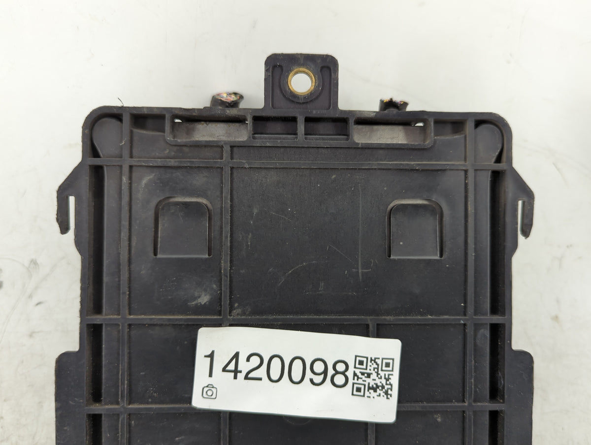 2013-2016 Chevrolet Equinox PCM Engine Control Computer ECU ECM PCU OEM P/N:12668872 Fits Fits 2013 2014 2015 2016 OEM Used 
