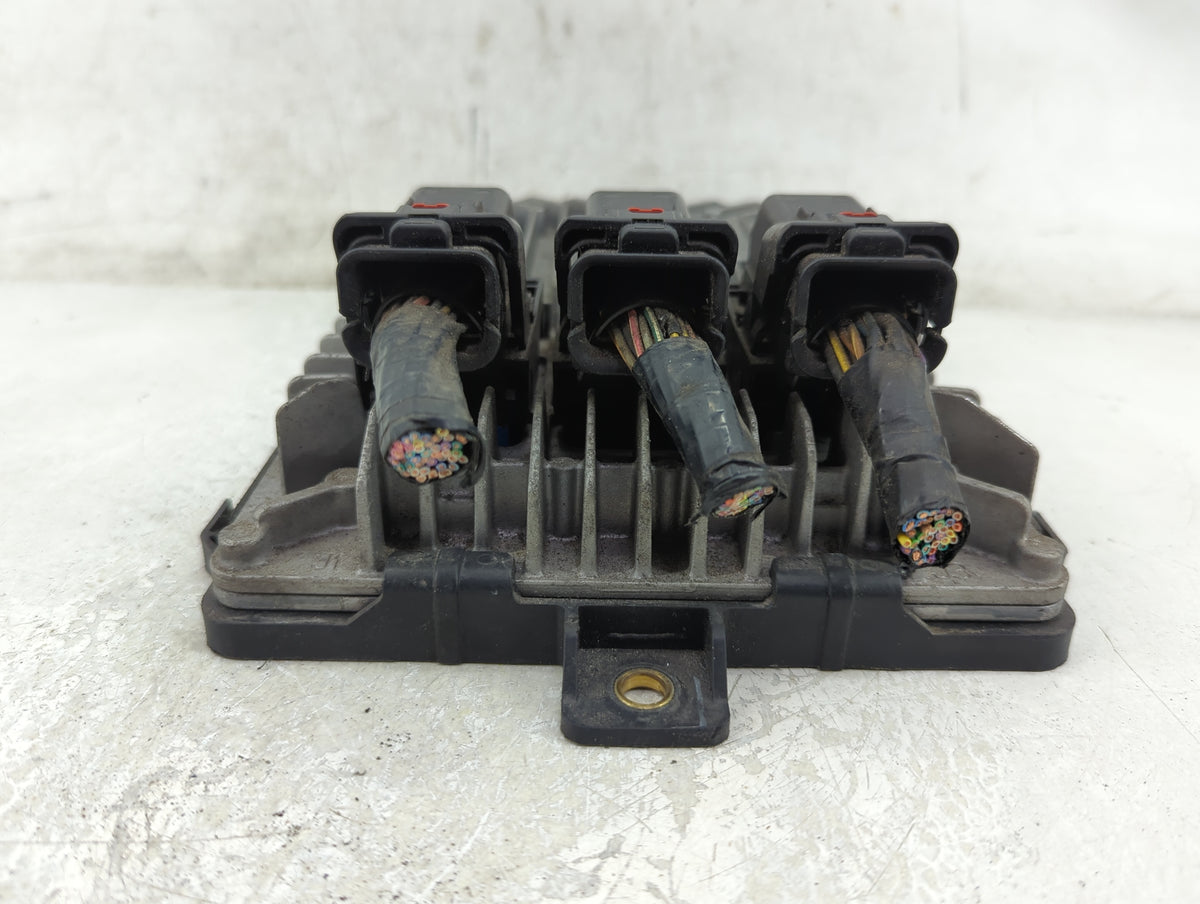 2013-2016 Chevrolet Equinox PCM Engine Control Computer ECU ECM PCU OEM P/N:12668872 Fits Fits 2013 2014 2015 2016 OEM Used 