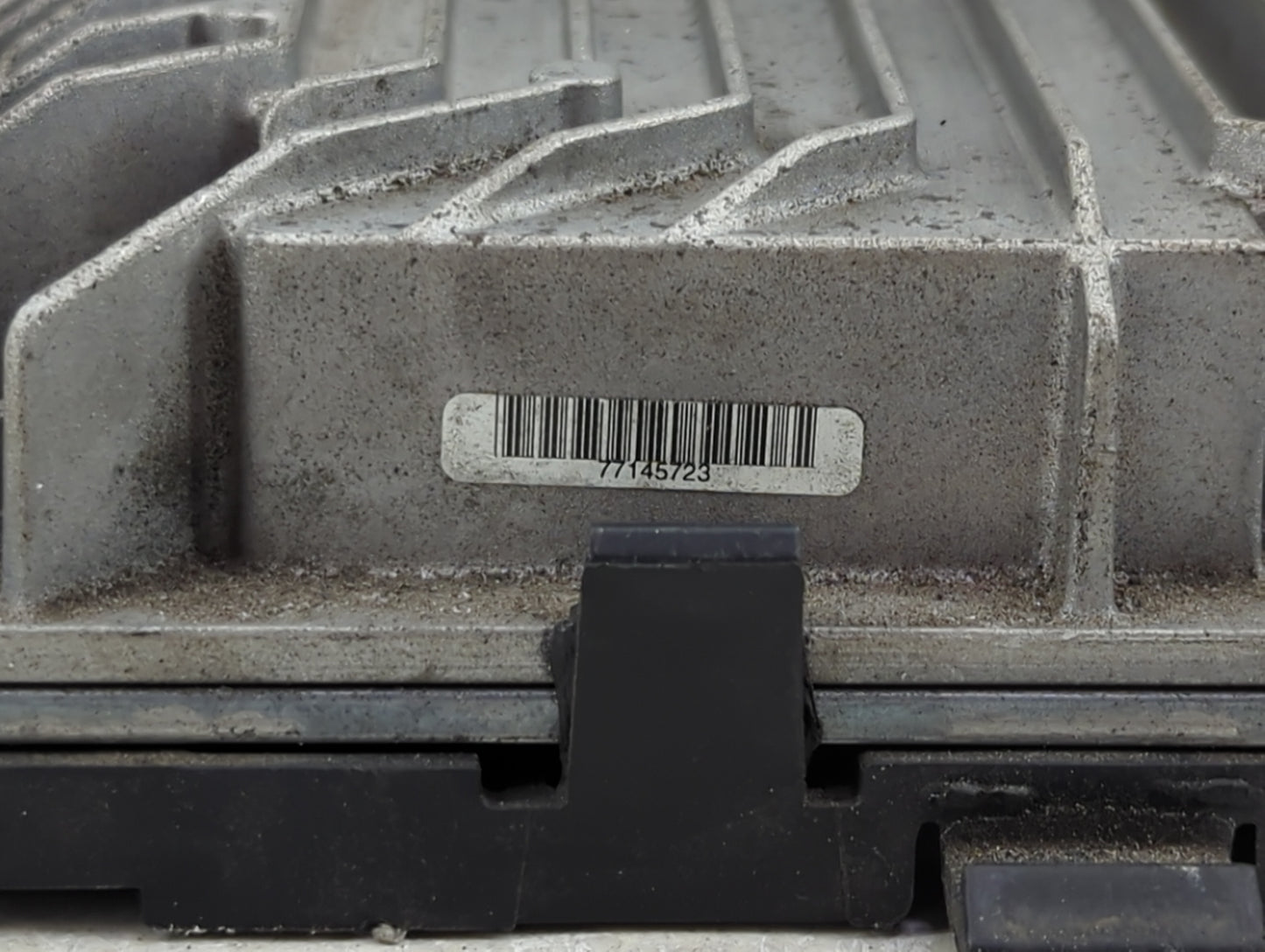 2013-2016 Chevrolet Equinox PCM Engine Control Computer ECU ECM PCU OEM P/N:12668872 Fits Fits 2013 2014 2015 2016 OEM Used 