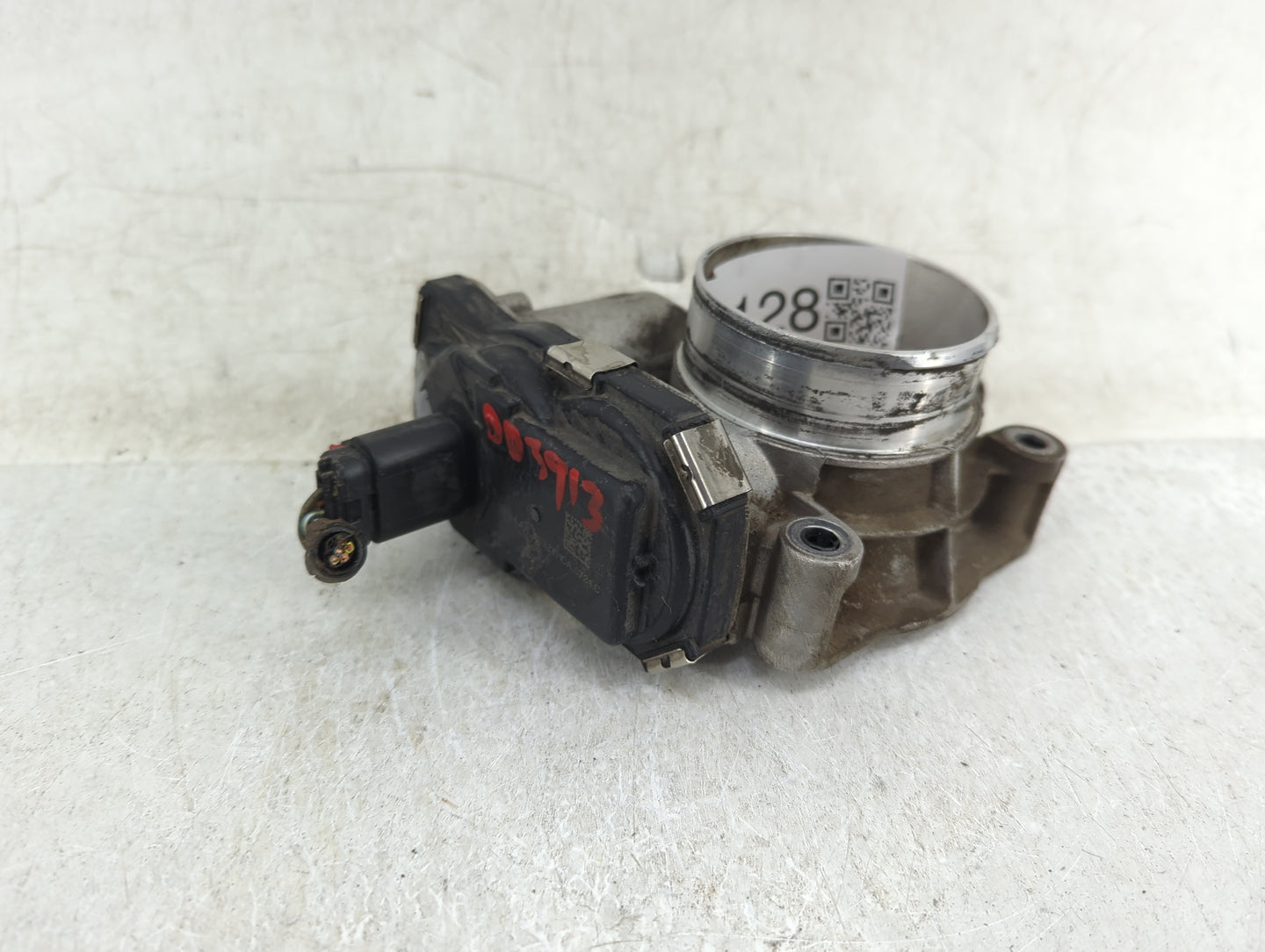 2012-2015 Chevrolet Equinox Throttle Body P/N:12632101CA Fits Fits 2012 2013 2014 2015 OEM Used Auto Parts - Oemusedautopart