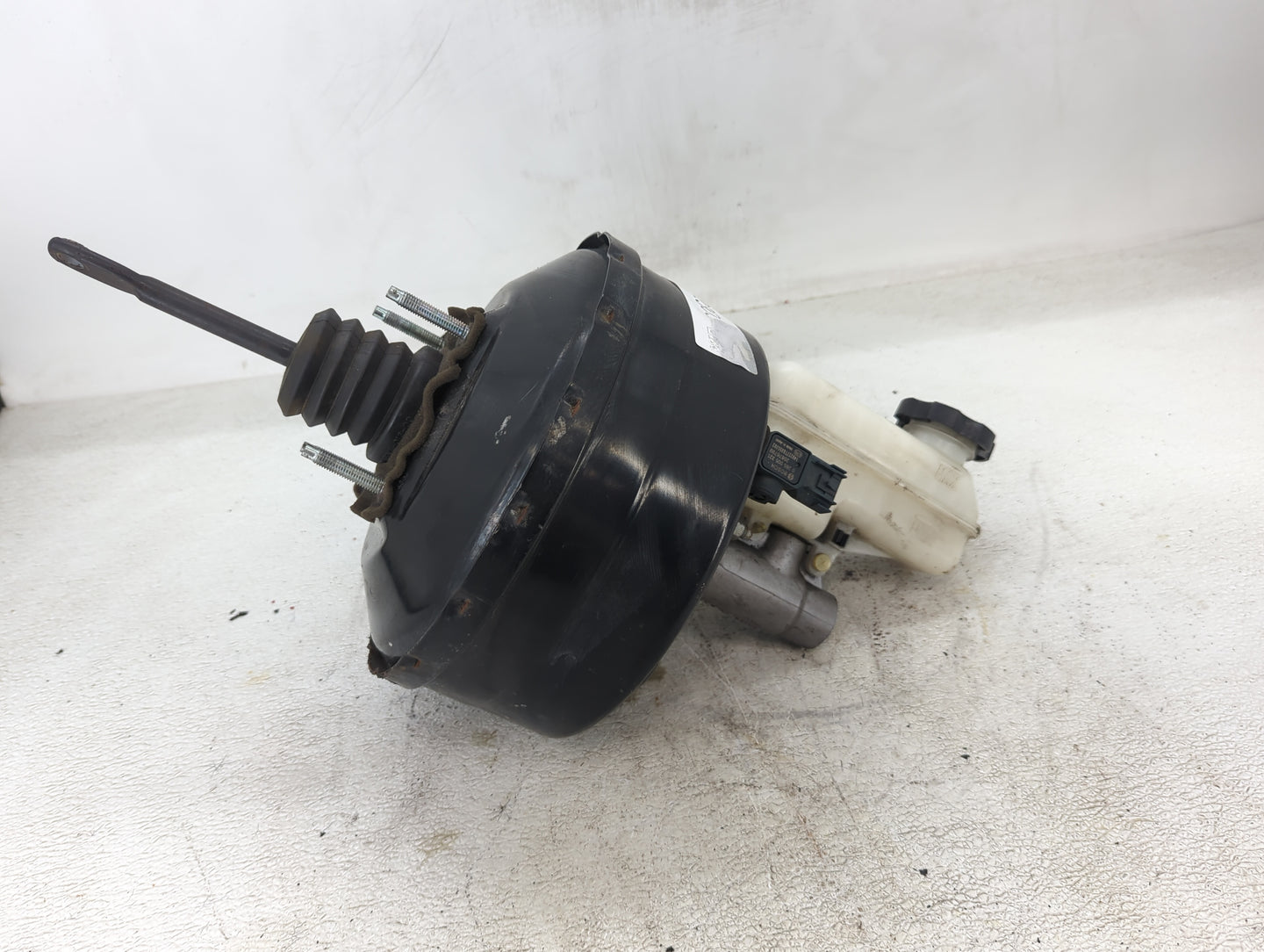 2014 Chevrolet Equinox Power Brake Booster Oem - Oemusedautoparts1.com