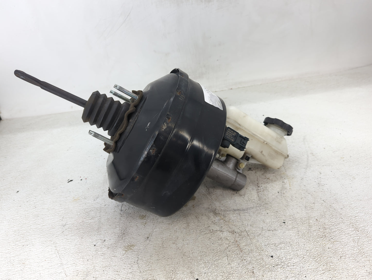 2014 Chevrolet Equinox Power Brake Booster Oem - Oemusedautoparts1.com