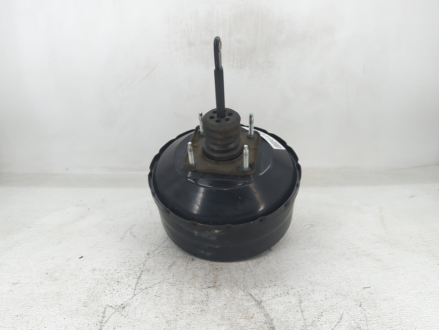 2010-2017 Chevrolet Equinox Power Brake Booster Oem 1423319 - Oemusedautoparts1.com