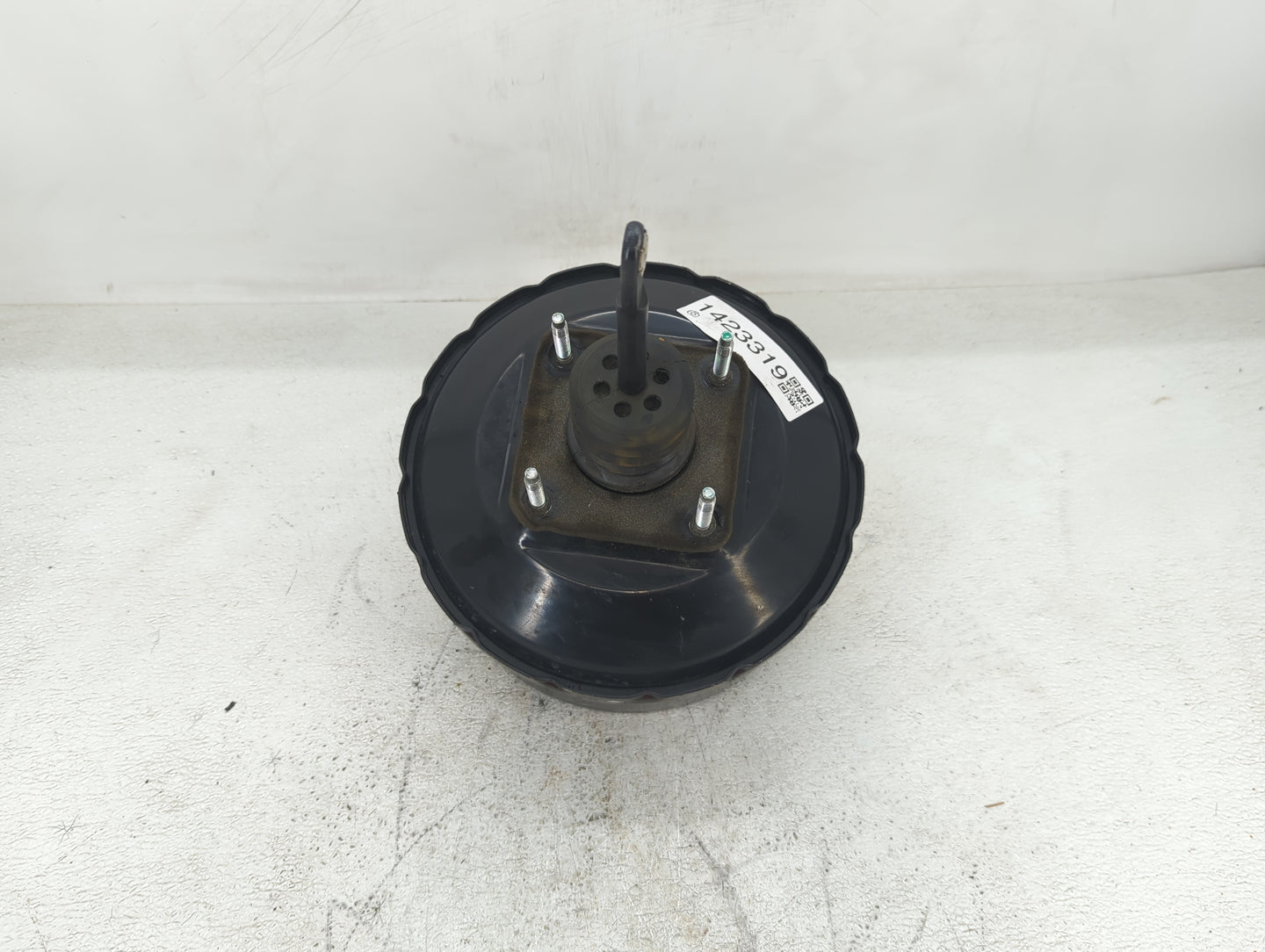 2010-2017 Chevrolet Equinox Power Brake Booster Oem 1423319 - Oemusedautoparts1.com