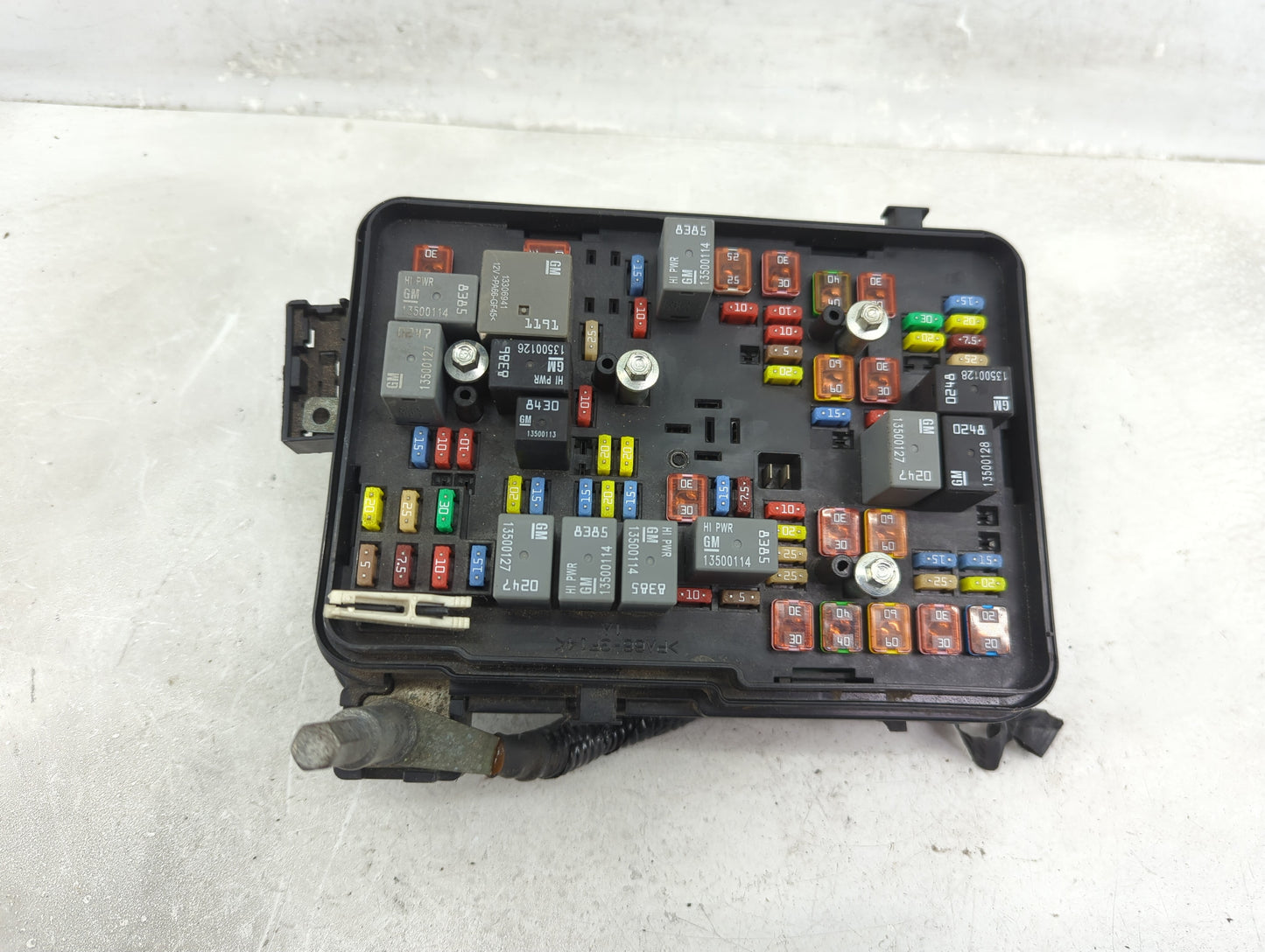 2013-2016 Chevrolet Equinox Fusebox Fuse Box Panel Relay Module P/N:22929761 01 22922727 Fits Fits 2013 2014 2015 2016 OEM U