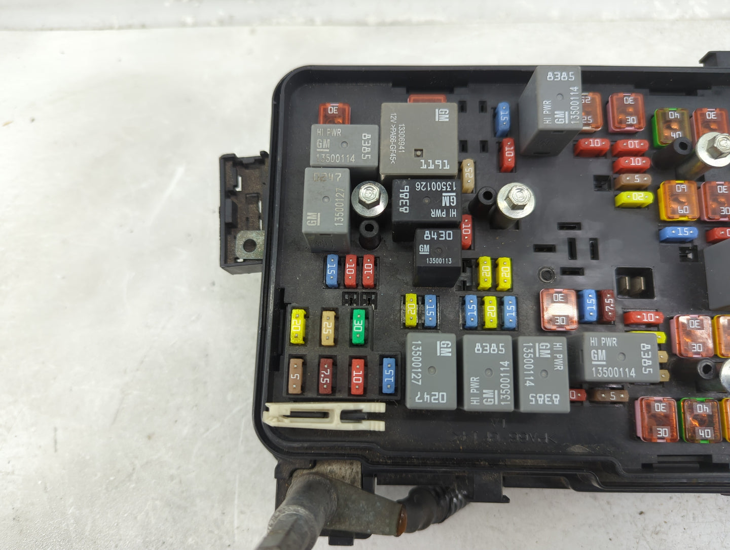 2013-2016 Chevrolet Equinox Fusebox Fuse Box Panel Relay Module P/N:22929761 01 22922727 Fits Fits 2013 2014 2015 2016 OEM U
