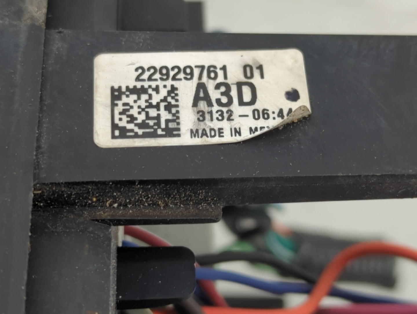 2013-2016 Chevrolet Equinox Fusebox Fuse Box Panel Relay Module P/N:22929761 01 22922727 Fits Fits 2013 2014 2015 2016 OEM U