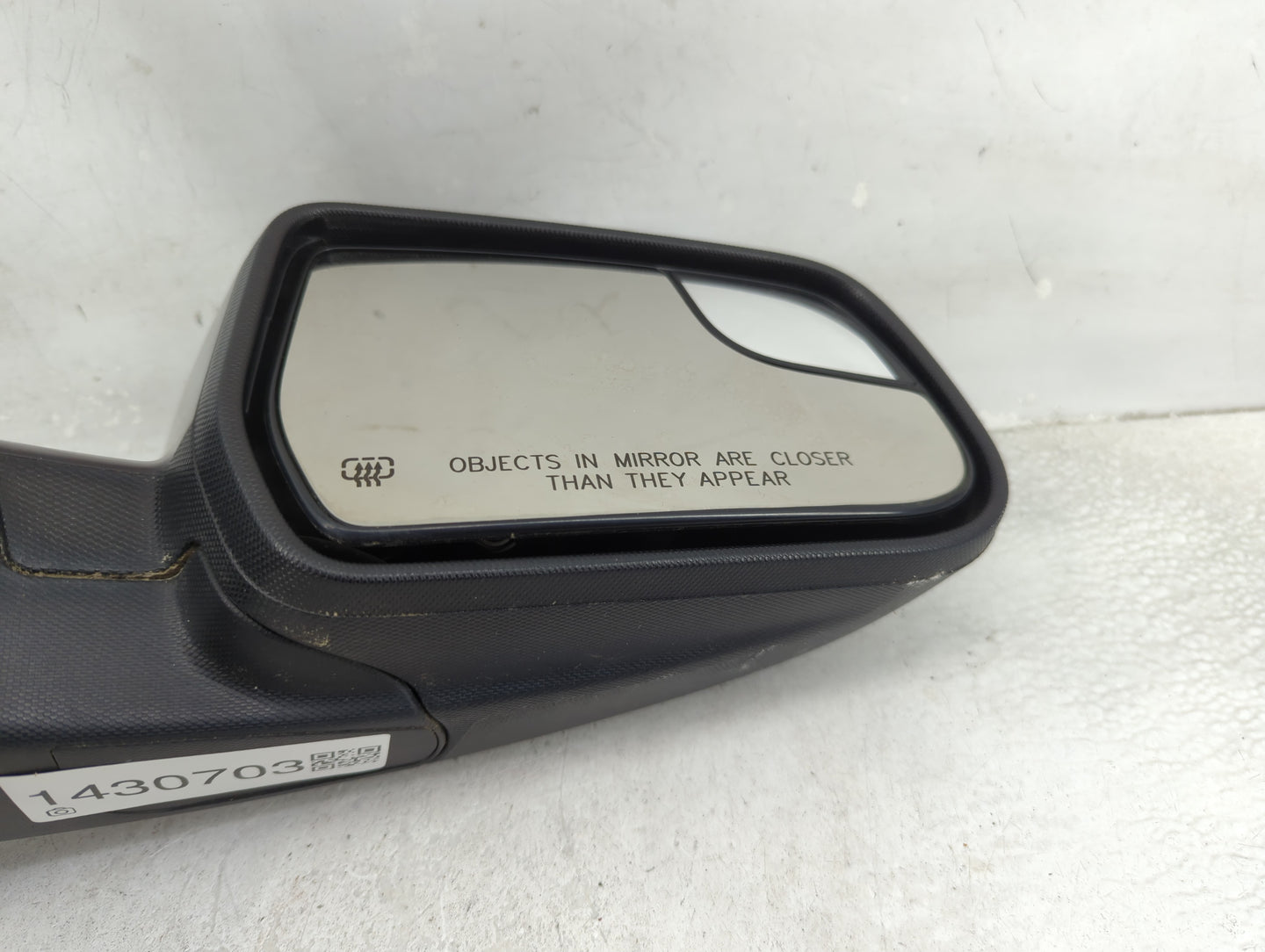 2011-2014 Chevrolet Equinox Passenger Side View Mirror - Right Door Mirror OEM Used - Oemusedautoparts1.com